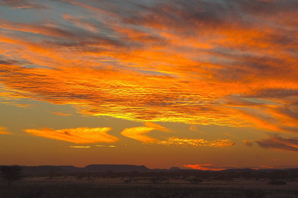 15-Sunset near Khorixas.jpg - Sunset near Khorixas